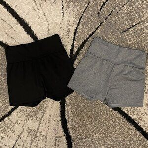 Set of 2 Women's Size Medium (6) SHEIN Athletic Shorts